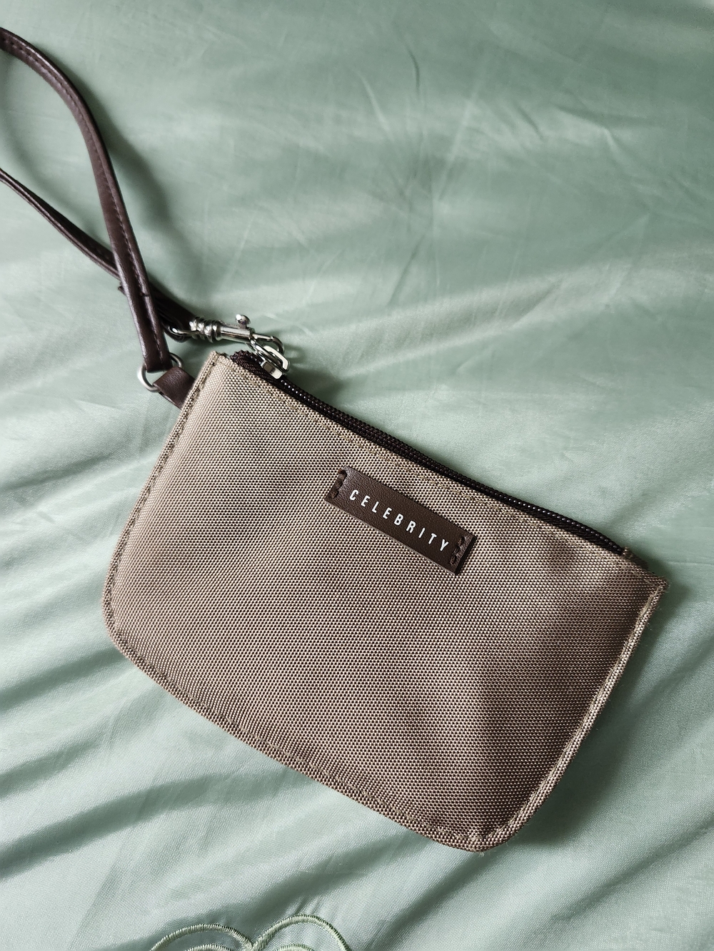 CELEBRITY Beige Canvas Wristlet